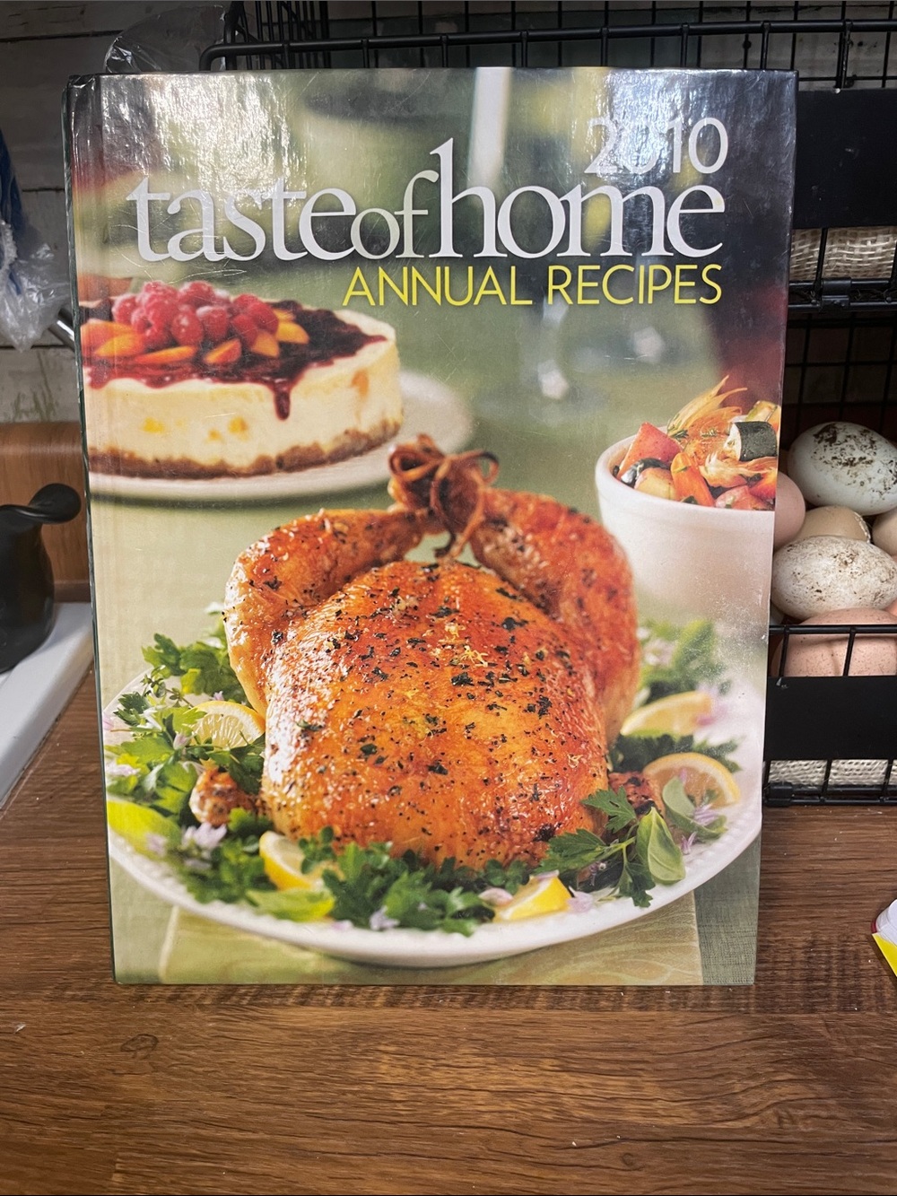 Taste of Home Annual Recipes Cookbook - Green Cover with Golden Roast Chicken